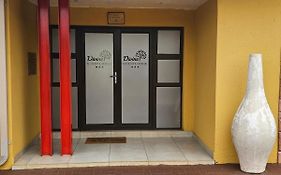 Divine Guest Lodge